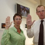 foreign_office_minister_jeremy_browne_shows_support_for_burmese_political_prisoners